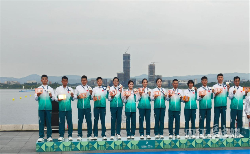 军合影, 米混合组亚 军合影, 米混合组亚