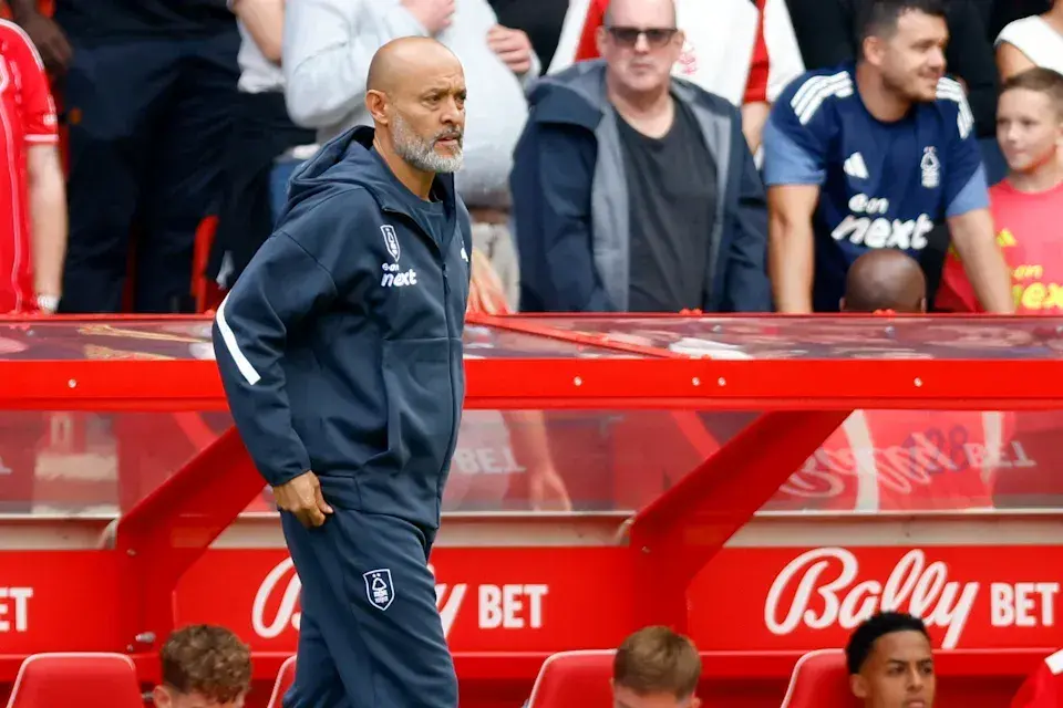 挑战新任权, 基斯认为, 尽管老板马