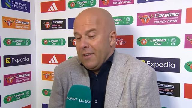 脱衣领黄牌, dingy, gif